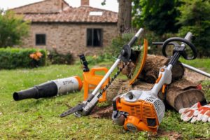 STIHL KM 56 RC-E Anbauwerkzeuge
